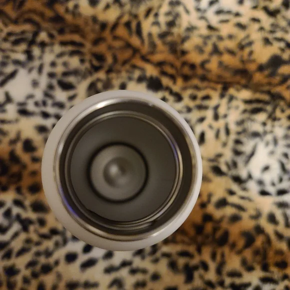 Hydro Flask - Picture 9 of 17